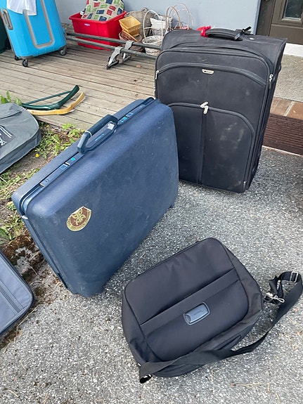 Samsonite ja Delsey matkalaukkuja