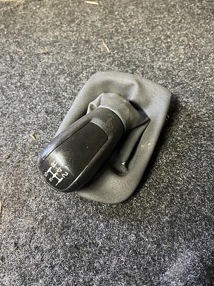 Volvo s40 5v Vaihdekepin nuppi