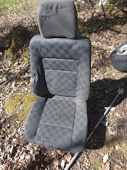 MB Vito w638 -00 ehjä kuskin penkki