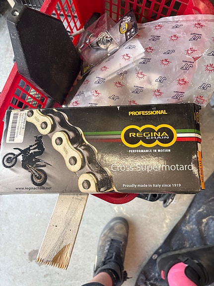 Regina Cross Supermotard moottoripyörän ketju