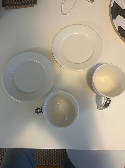 Iittala Ego kahvikupit ja lautaset