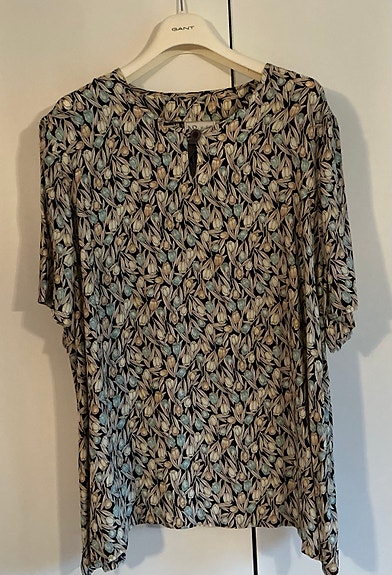 NP Collection kuviollinen paita XL naisille