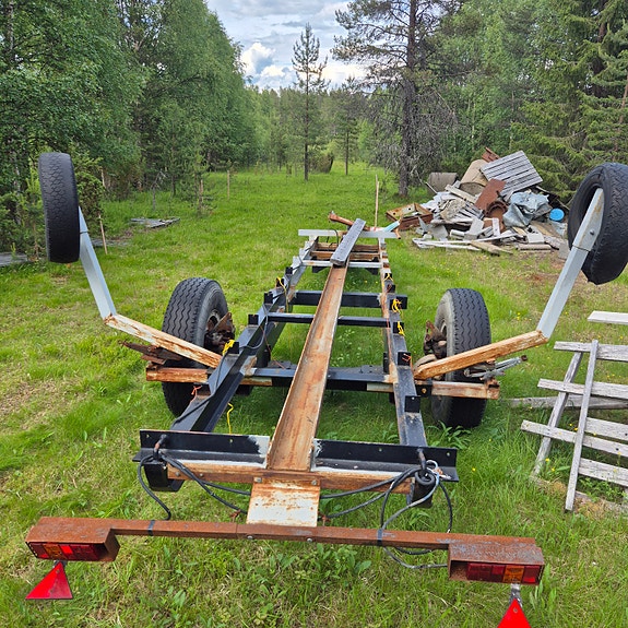Venetraileri traktorivetoinen