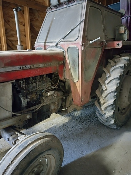 Massey Ferguson 165