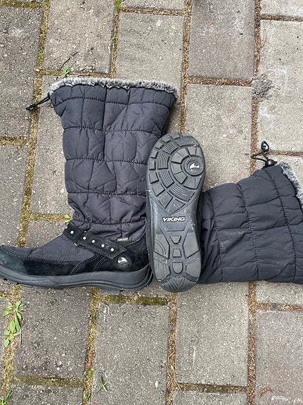 Viking talvisaappaat koko 39 tytöille