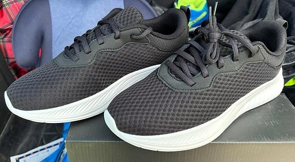 Takeoff footwear kengät