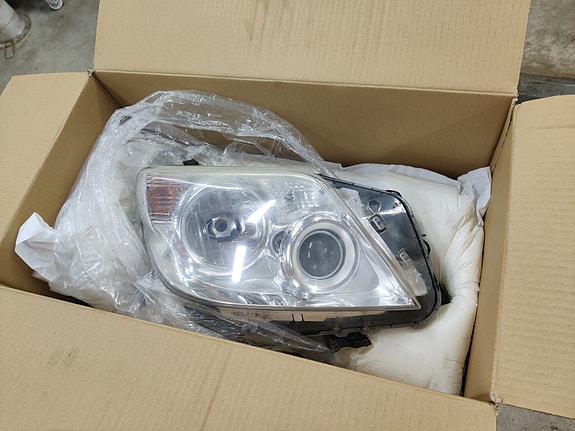 TOYOTA LAND CRUISER PRADO 2012 etuvaloumpiot.