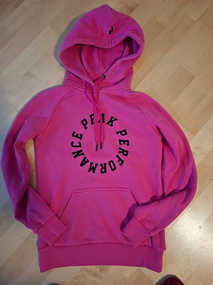 peak performance huppari