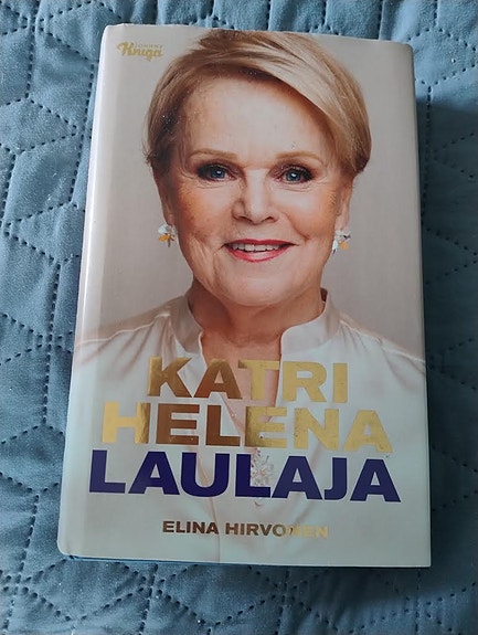 Katri Helena laulaja kirja