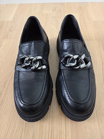 Tamaris nahkaiset kävelykengät, loaferit, koko 41