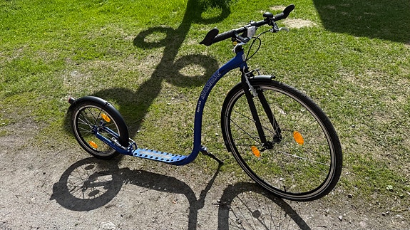 Kickbike Sport G4 Electric Blue - Melkein uusi aj 70km