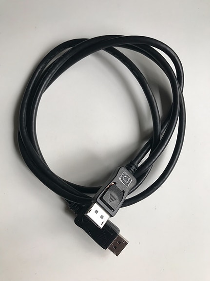 DisplayPort uros uros kaapeli