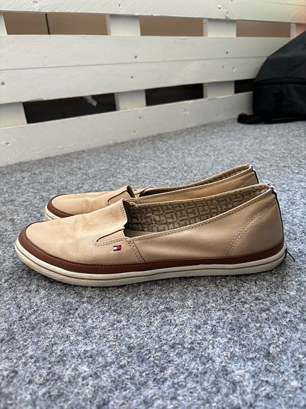 Tommy Hilfiger ballerinat koko 42 beige