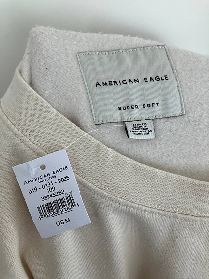 American Eagle collegepaita