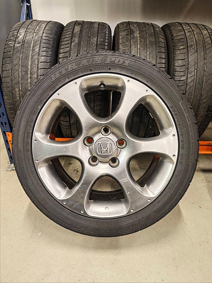 Honda alkup. 17" alut +kesät