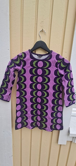 Marimekko lasten mekko koko 116 kirjava tytöille