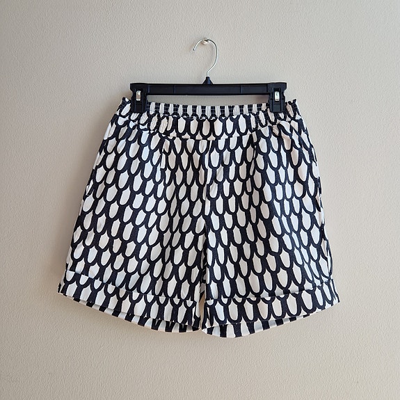 Marimekko shortsit, 36