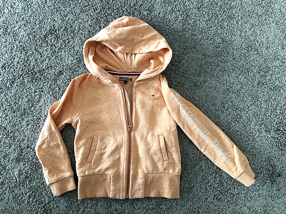 Tommy Hilfiger huppari