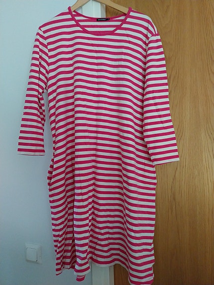 Marimekko Aretta mekko XL