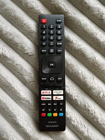 Sharp äly tv 55" kaukosäädin