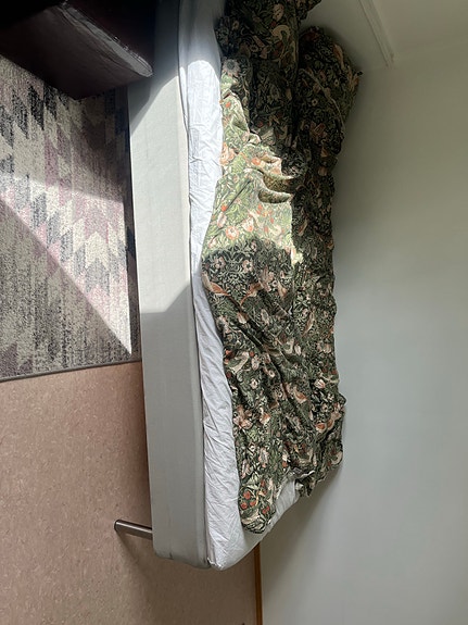 Ikea SNARUM sänky 120x200