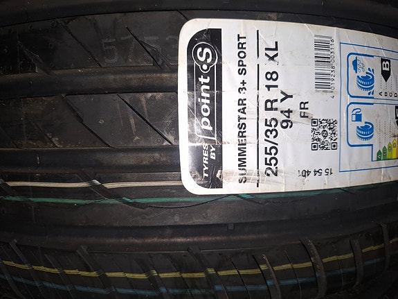 Uudet 255/35-18 kesärenkaat