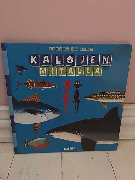 Kalojen maailma -kirja