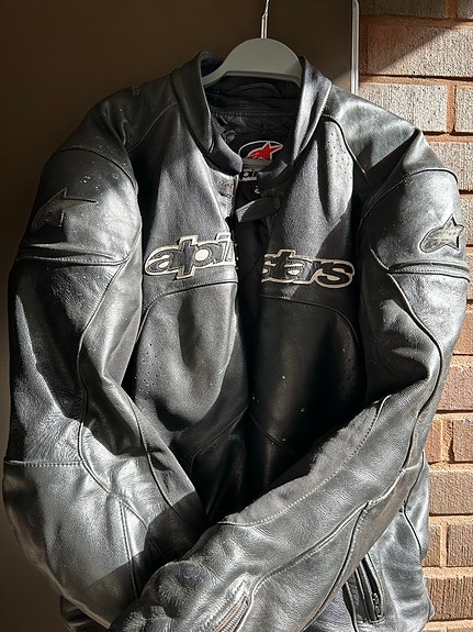 Alpinestars nahkatakki koko 58 musta