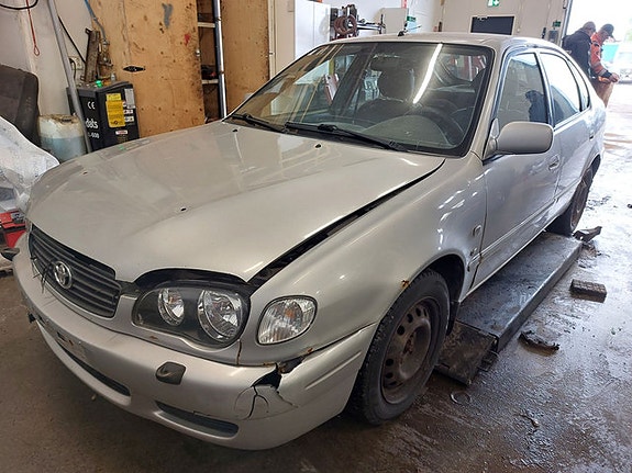 toyota corolla 1.6