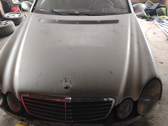 Osina w211