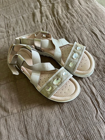 Geox sandaalit 35