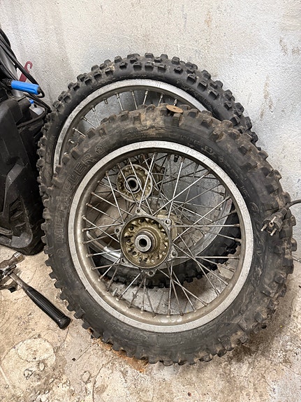 Ktm enska vanteet 18/21”