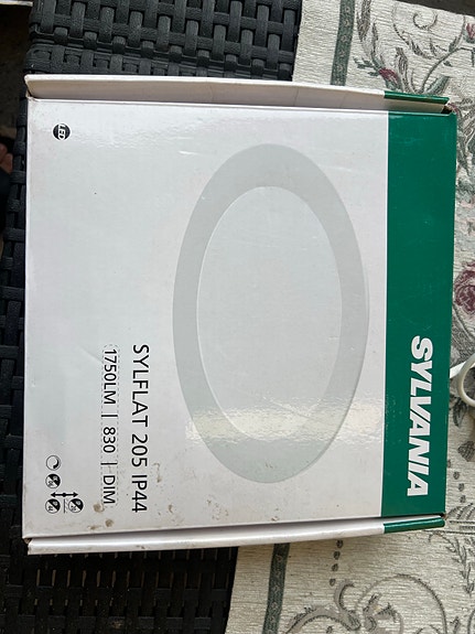 LED paneelivalo / kattovalaisin IP44