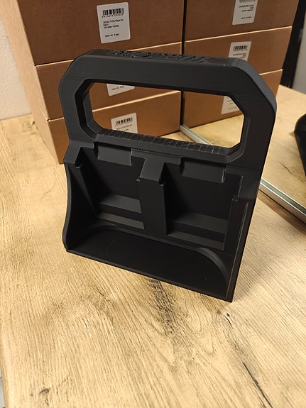 Kantolaite Makita 18v LXT akuille, akkuteline tarvike