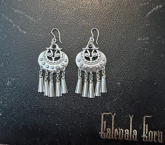 Kalevala hopeiset Kuutar-korvakorut