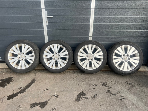 Mazda 17” OEM vanteet (5x114,3 / Kr.67,1 / ET60)