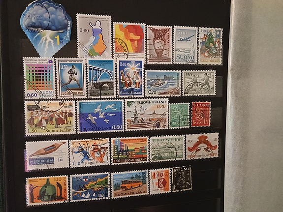 Suomi postimerkit 27kpl