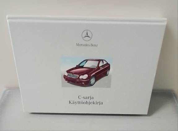 Mercedes-Benz  C-sarja Käyttöohjekirja