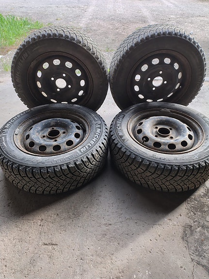 Michelin nastarenkaat 185/65/14