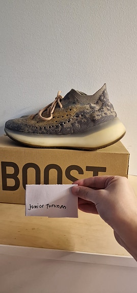 Adidas Yeezy Boost 380