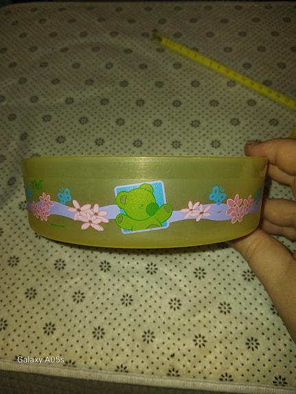 Tupperware lasten kulho nallekuviolla 7e