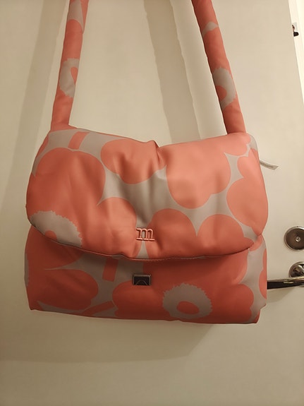 MYYDÄÄN Marimekko Messenger Pillow Unikko laukku