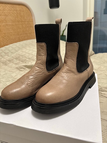 Pavement nahkaiset chelsea-saappaat koko 38 beige