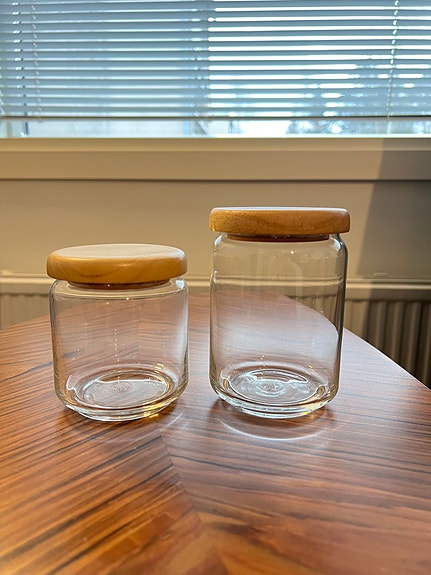 Glass jars with wooden lids (set of 2)