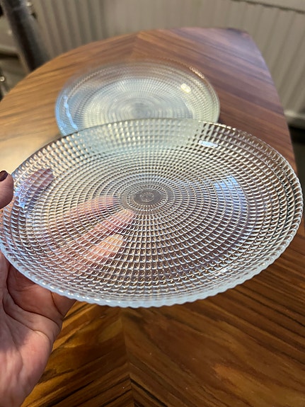 Textured glass plates, set