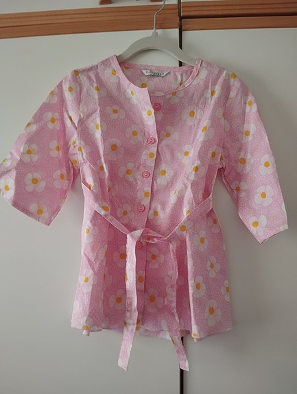 Marimekko Samu-Jussi Koski. Lasten puuvillabatistinen tunika