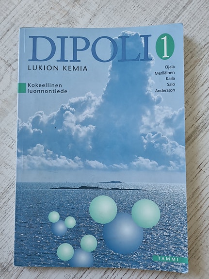 Dipoli 1 lukion kemia oppikirja