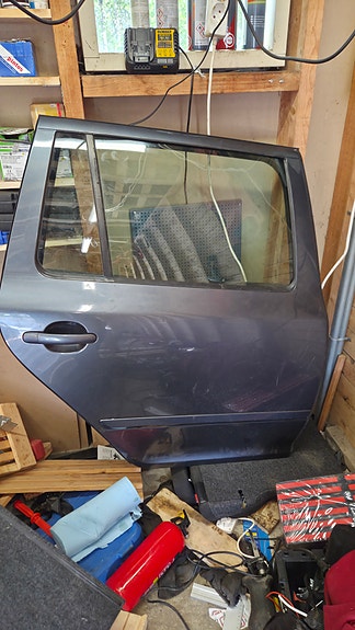 Skoda Octavia oikea takaovi