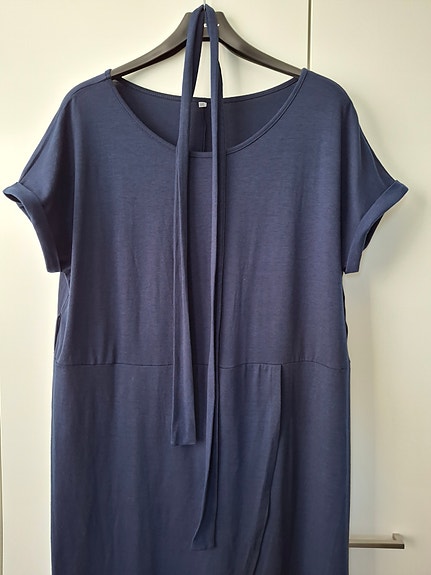 Naisten sininen pitkä mekko, koko XXXL