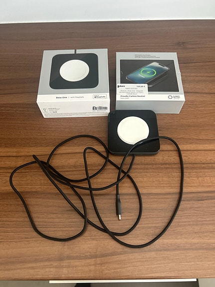 Apple MagSafe -laturi